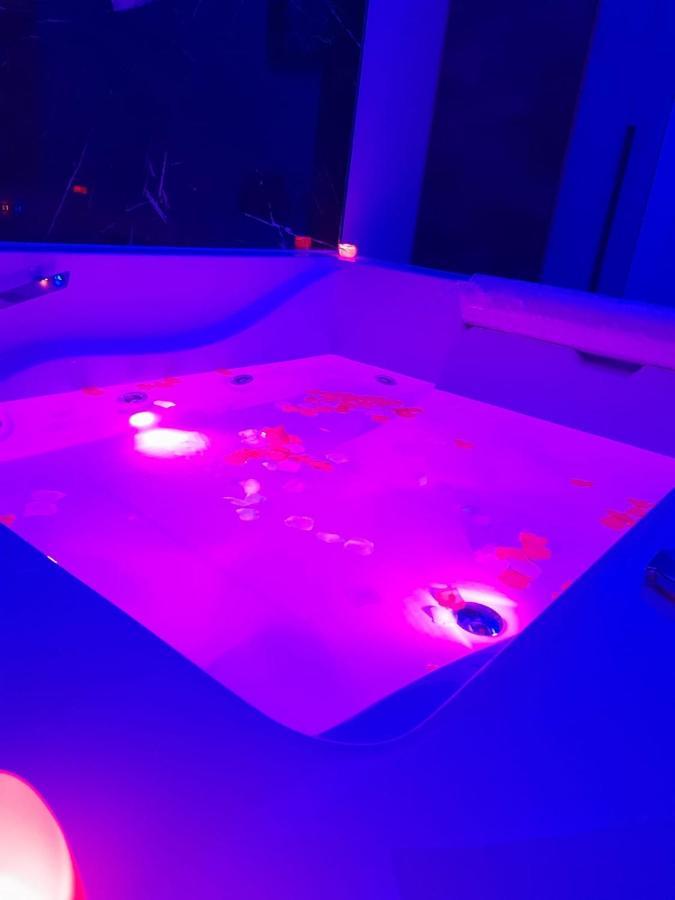 Casa Birmano Villa Taranto Eksteriør billede